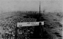 15.02.1959r. - zebranie gromadzkie, na którym podjęto uchwałę o budowie Szkoły Pomnika Tysiąclecia i powołano Komitet Budowy Szkoły w Tarnowie Podgórnym.