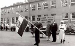 04.06.1988r. - wręczenie Szkole Podstawowej w Tarnowie Podgórnym Sztandaru.