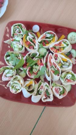 Fit śniadanie - kolorowe tortille.