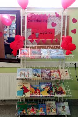 Zakochaj się w czytaniu, czyli walentynki 2021 w bibliotece