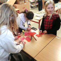Zakochaj się w czytaniu, czyli walentynki 2021 w bibliotece