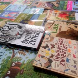 Międzynarodowy Dzień Ziemi w bibliotece - książki