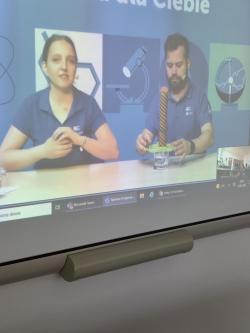Pokaz podczas warsztatów Nauka dla Ciebie