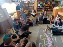 Teatr w bibliotece - klasa 3a
