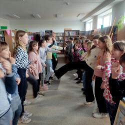 Teatr w bibliotece - klasa 3a