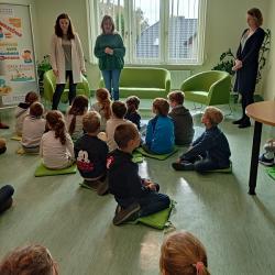 Lekcja biblioteczna w Bibliotece Publicznej Gminy Tarnowo Podgórne.