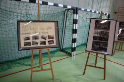 Jubileusz 60-lecia Szkoły Podstawowej nr 1 - wystawa fotograficzna o historii szkoły. 