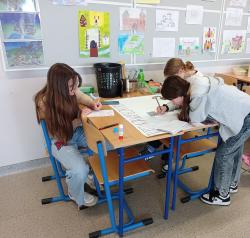 6a tworzy foldery turystyczne wycieczki do Poznania.