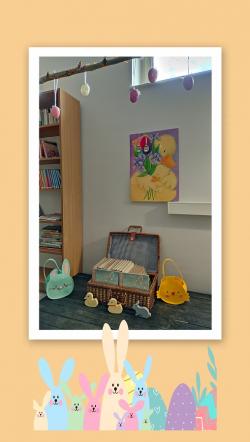 Czytelniczo i wielkanocnie w naszej bibliotece - wielkanocne dekoracje.