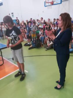 Uczniowie nagrodzeni w szkolnej lidzie tenisa stołowego