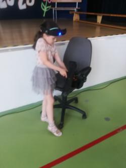 Fotorelacja z I turnusu półkolonii letnich w SP1 - gra laser tag.