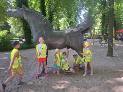 Fotorelacja z I turnusu półkolonii letnich w SP1 - stare zoo w Poznaniu.