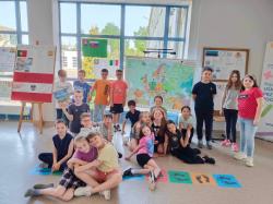 20 lat Polski w Unii Europejskiej - uczniowie SP1 podczas specjalnych zajęć edukacyjnych.