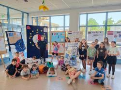 20 lat Polski w Unii Europejskiej - uczniowie SP1 podczas specjalnych zajęć edukacyjnych.