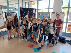 20 lat Polski w Unii Europejskiej - uczniowie SP1 podczas specjalnych zajęć edukacyjnych.