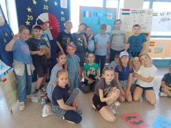 20 lat Polski w Unii Europejskiej - uczniowie SP1 podczas specjalnych zajęć edukacyjnych.