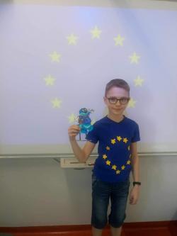 20 lat Polski w Unii Europejskiej - uczniowie SP1 podczas specjalnych zajęć edukacyjnych.