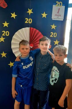 20 lat Polski w Unii Europejskiej - uczniowie SP1 podczas specjalnych zajęć edukacyjnych.
