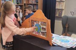 Uczniowie podczas zajęć w ramach projektu IOM „Razem możemy więcej”