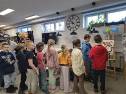 Dzień Kubusia Puchatka w bibliotece szkolnej.